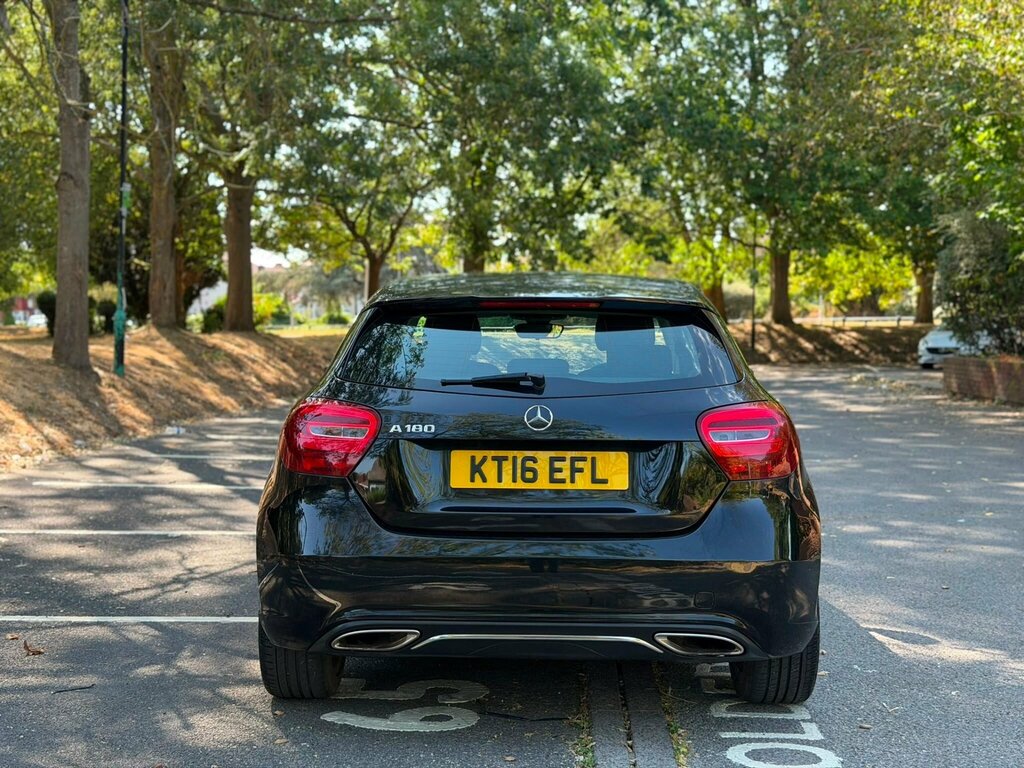 Mercedes-Benz A Class 1.6 A180 Sport 7G-dct Euro 6 Ss Black #4