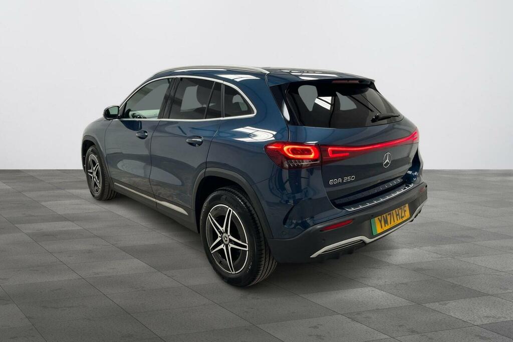 Mercedes-Benz EQA Eqa 250 Amg Line Blue #5
