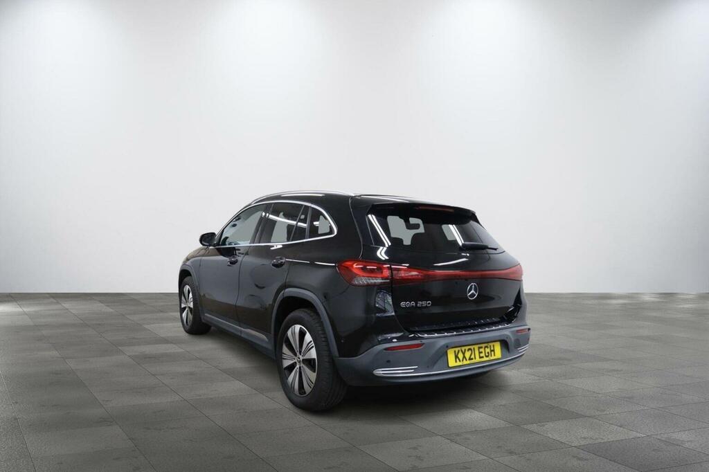 Mercedes-Benz EQA Eqa 250 Sport Black #3