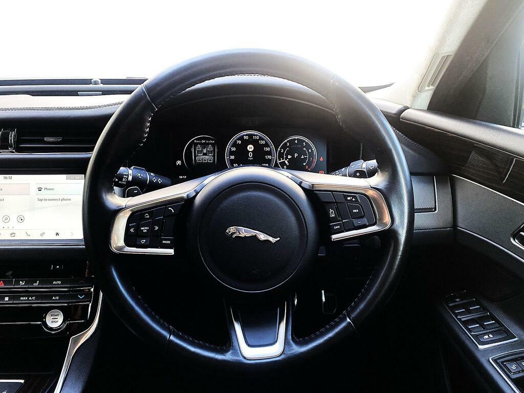 Jaguar XF Xf Prestige D Silver #12