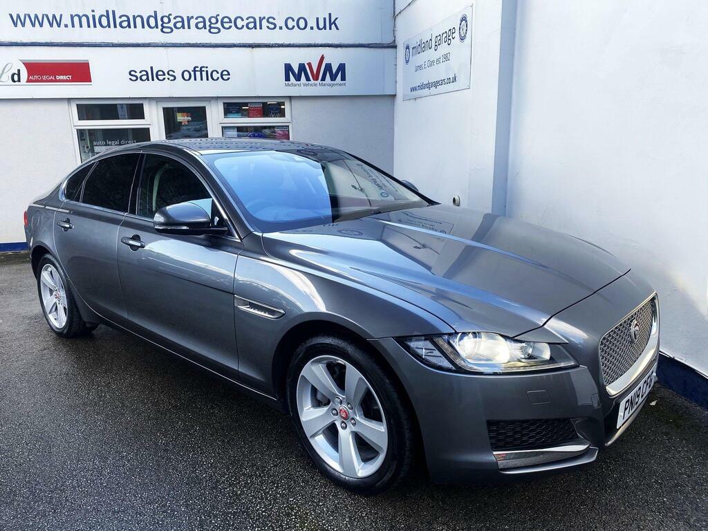 Jaguar XF 2.0I Portfolio Euro 6 S S Grey