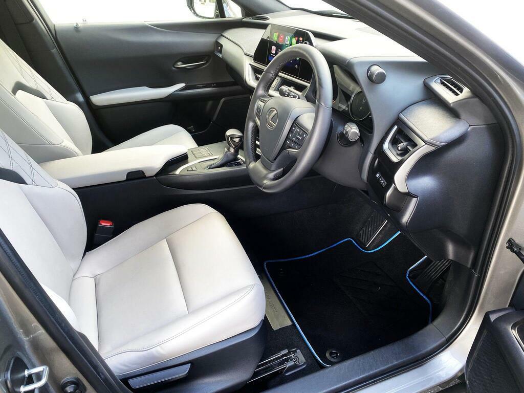Lexus UX 2.0 250H F Sport Design E-cvt Euro 6 S S Silver #5
