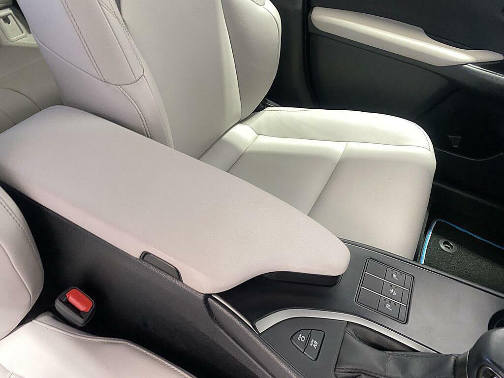 Lexus UX 250H 2.0 F-sport Cvt Nav Blue #24