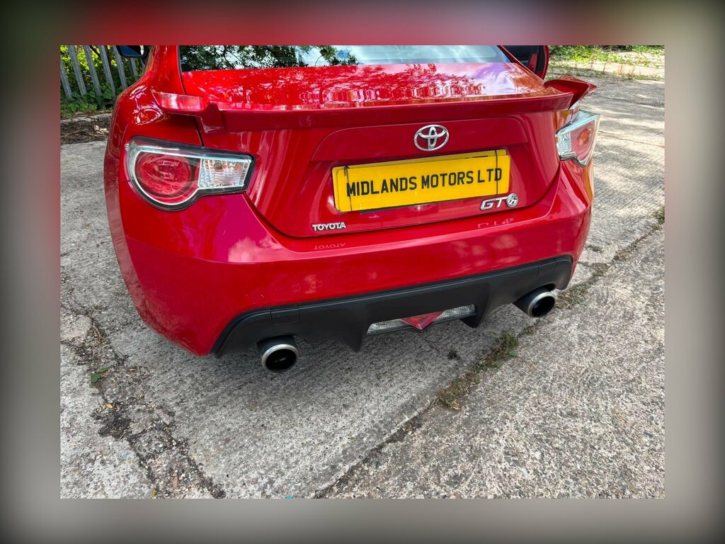 Toyota GT86 D-4s Trd Used White #7