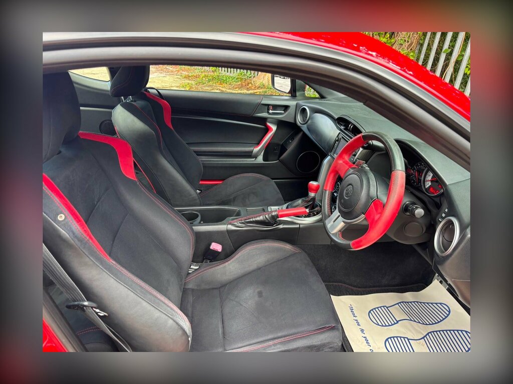 Toyota GT86 D-4s Trd Used White #10