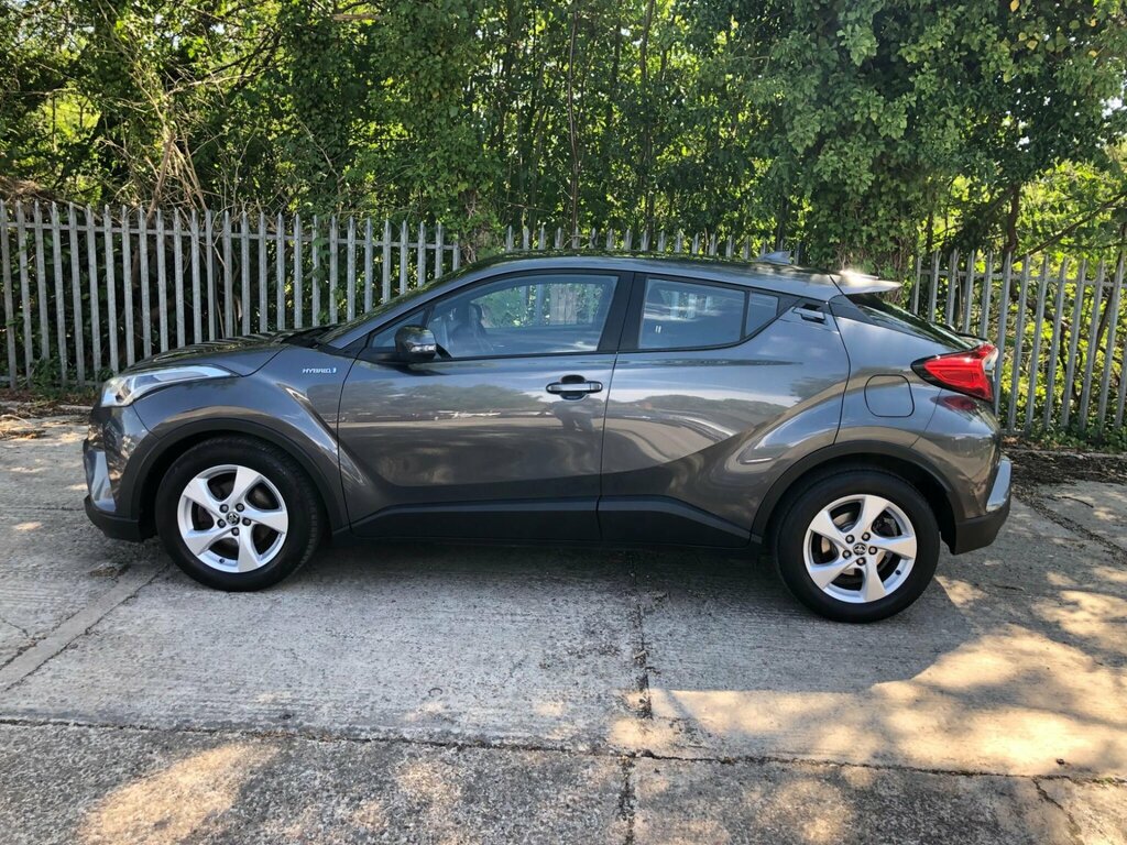 Toyota C-Hr 1.8 Vvt-h Icon Cvt Euro 6 Ss Grey #3