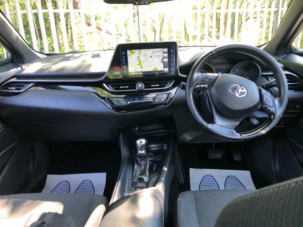 Toyota C-Hr Toyota C-hr 1.8 Hybrid Dynamic Cvt Grey #12