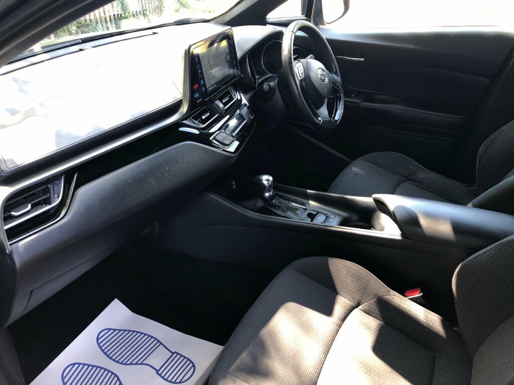 Toyota C-Hr Toyota C-hr 1.8 Hybrid Dynamic Cvt Grey #13