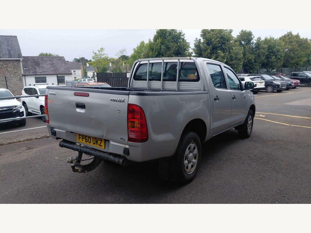 Toyota HILUX 2.5 D-4d Hl2 4Wd Silver #4