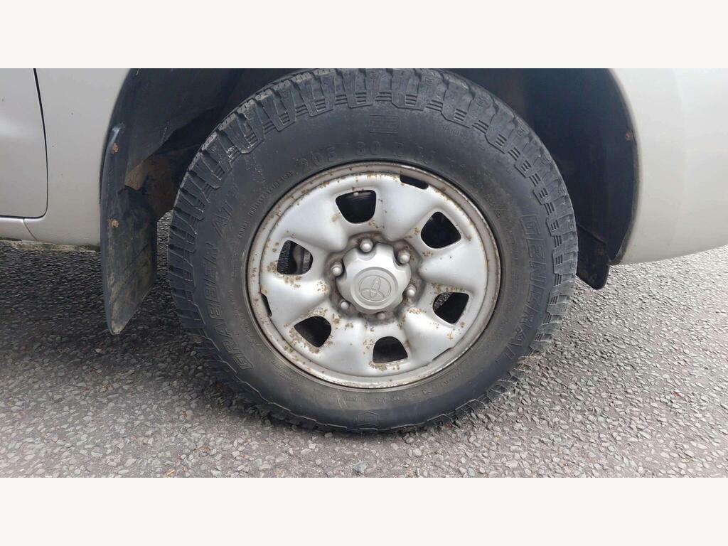 Toyota HILUX 3.0 D-4d Invincible Pickup Double Cab 4Wd Euro 5 Silver #9