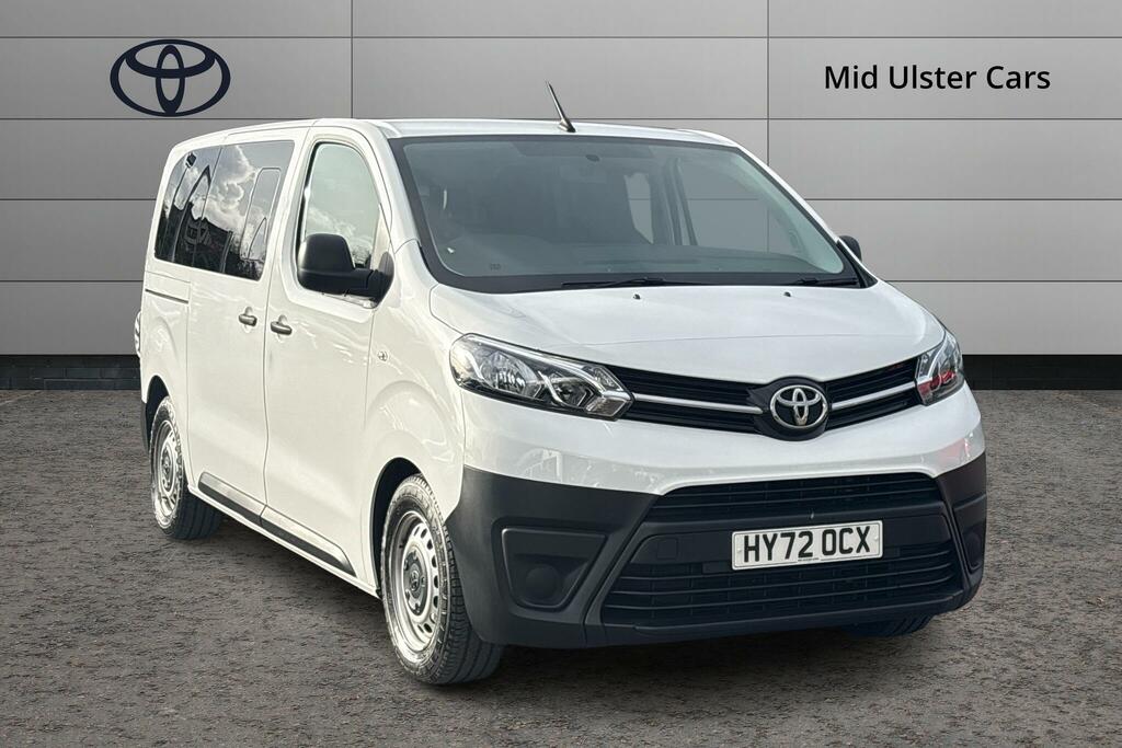 Toyota Proace Verso 1.5D Combi Medium White