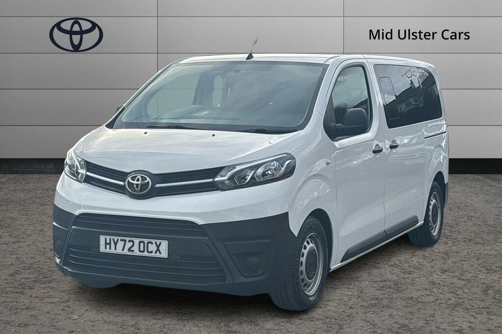 Toyota Proace Verso 1.5D Combi Medium White #3