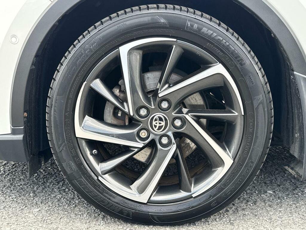 Toyota C-Hr 2.0 Hybrid Dynamic Cvt White #5