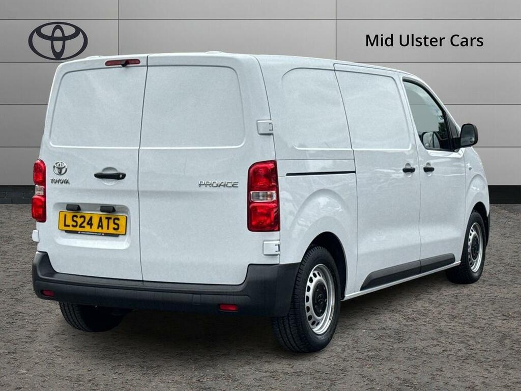 Toyota PROACE 2.0D Icon Long Panel Van 6Dr Lwb Eur White #16