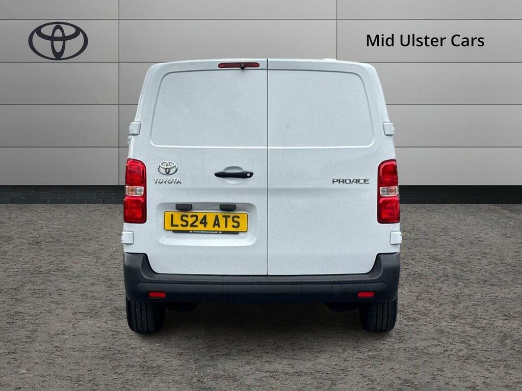 Toyota PROACE 2.0D Icon Long Panel Van 6Dr Lwb Eur White #15