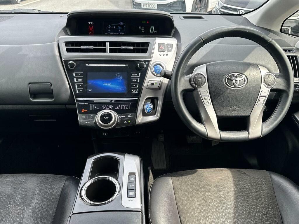 Toyota Prius 1.8 Vvt-h T3 Cvt Euro 5 Ss Red #8