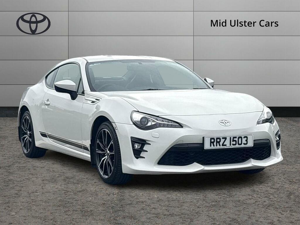 Toyota GT86 2.0 D-4s Pro White
