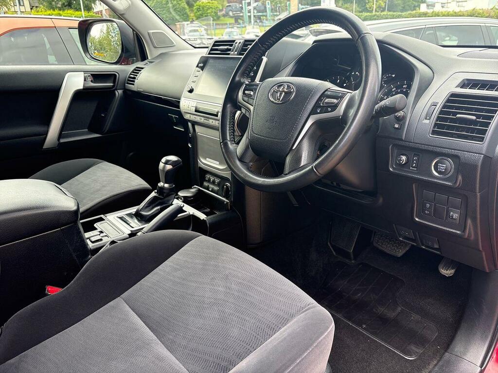 Toyota Land Cruiser 2.8 D-4d 204 Active 5 Seats SXZ9090 Red #6