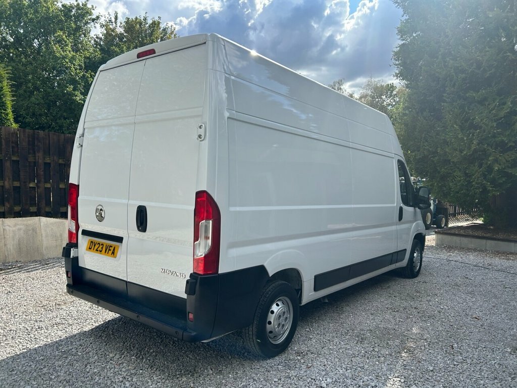 Vauxhall Movano 2.2L Prime DY23VFA White #6