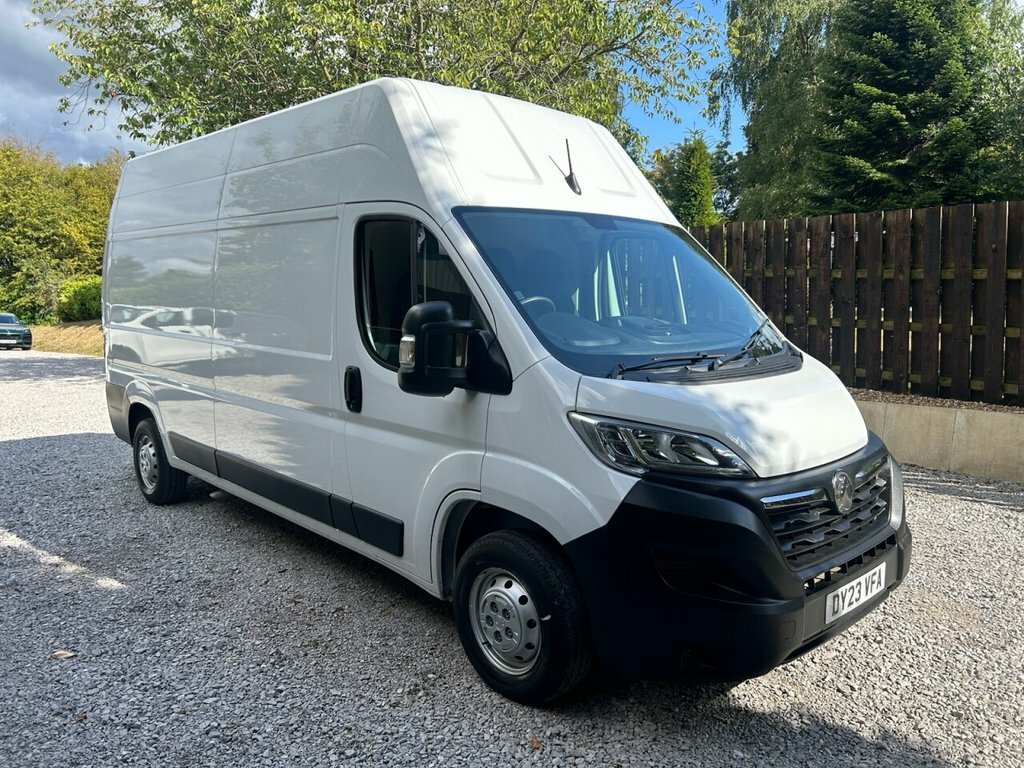 Vauxhall Movano 2.2L Prime DY23VFA White #5