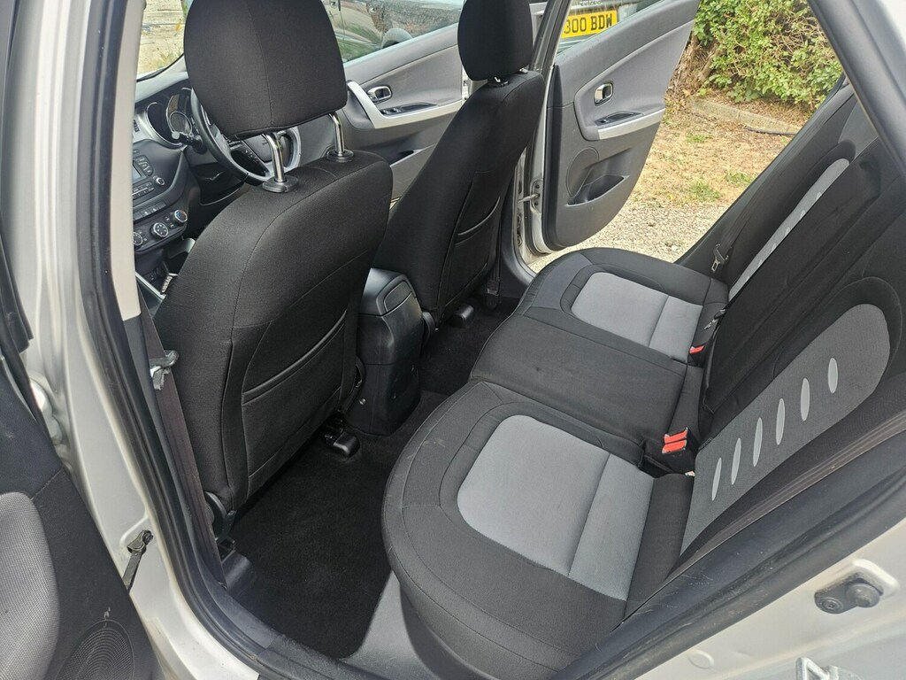Kia Ceed Estate 1.4 Crdi Ecodynamics 1 Sportswagon Euro 5 Black #12