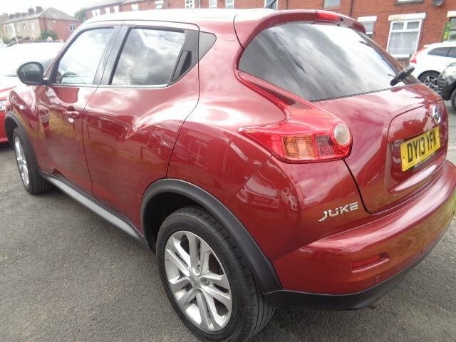 Nissan Juke 1.6 Acenta Sport 117 Bhp Red #5