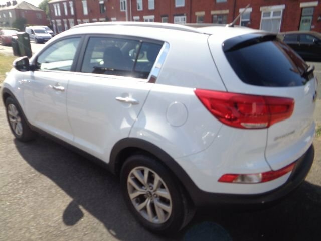 Kia Sportage 1.6 Gdi Ecodynamics 2 Suv 2Wd Eu White #6