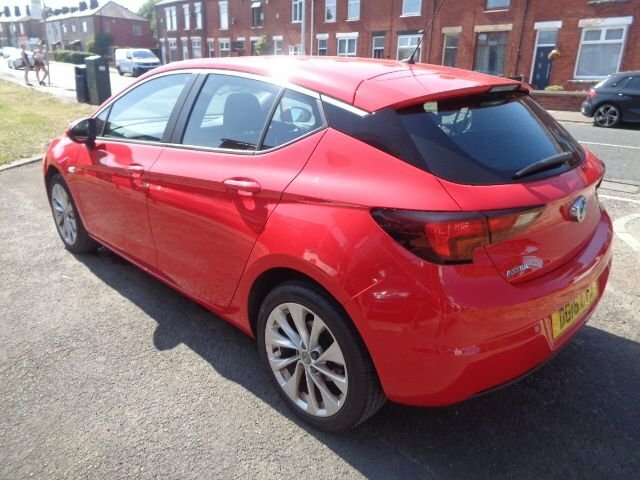 Vauxhall Astra 1.4I Energy Hatchback Euro 6 10 Red #4
