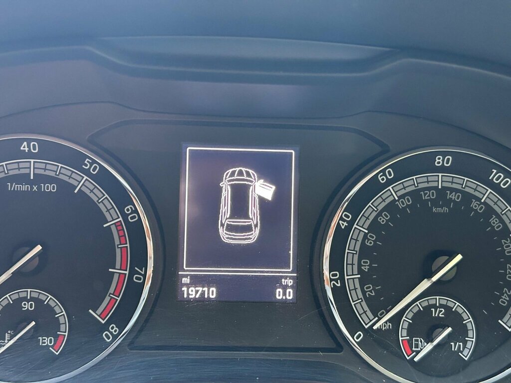 Skoda Karoq 1.5 Tsi Act Se L Suv Euro 6 Ss #48