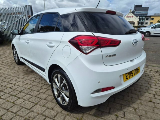 Hyundai I20 Crdi Premium Hatchback White #4