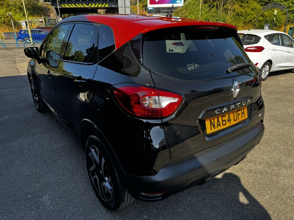 Renault Captur 1.5 Dynamique S Medianav Dci 90 Stop Start Black #3