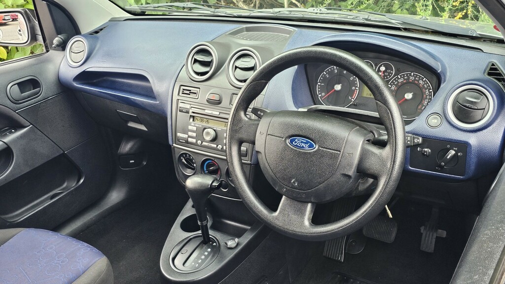 Ford Fiesta Ghia 16V-stunning Condition-very Low Black #16