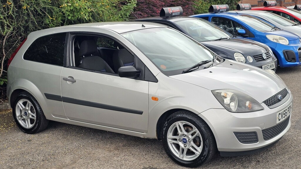 Ford Fiesta Ghia 16V-stunning Condition-very Low Black #9