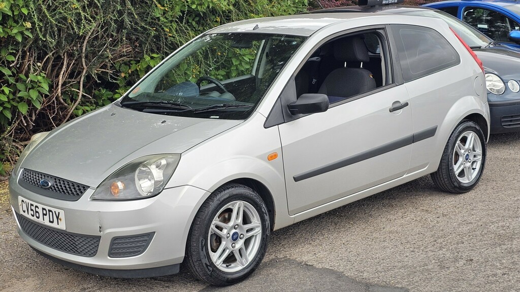 Ford Fiesta Ghia 16V-stunning Condition-very Low Black #8