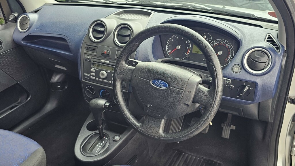 Ford Fiesta Ghia 16V-stunning Condition-very Low Black #11