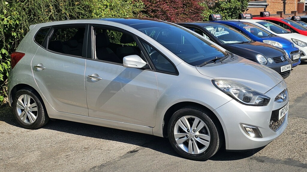 Hyundai Ix20 1.6 Style Silver #6