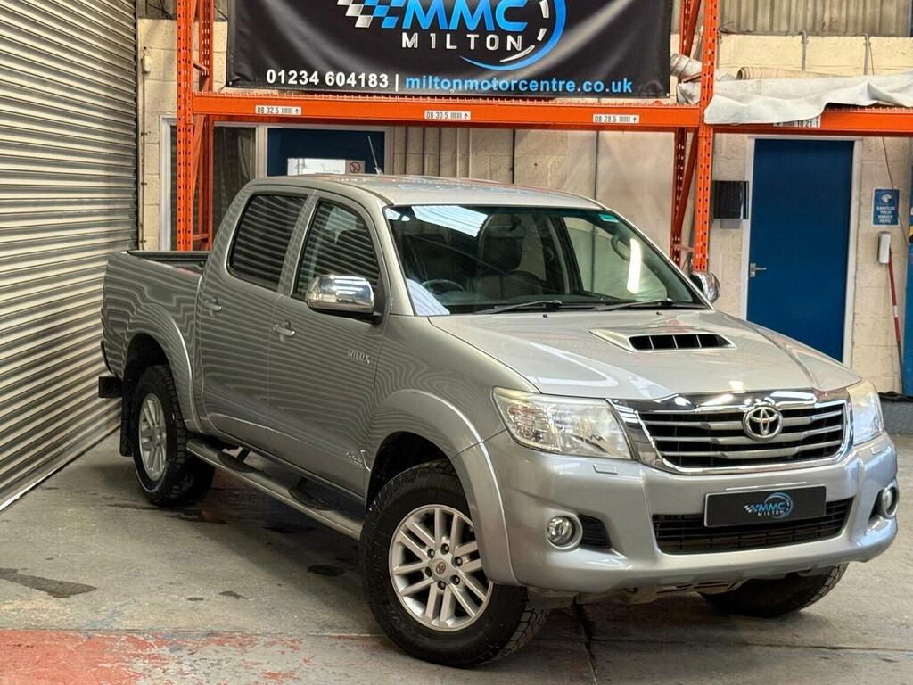 Toyota HILUX 3.0 D-4d Invincible 4Wd Euro 5 Silver