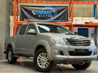 Toyota HILUX Active 4X4 White #46