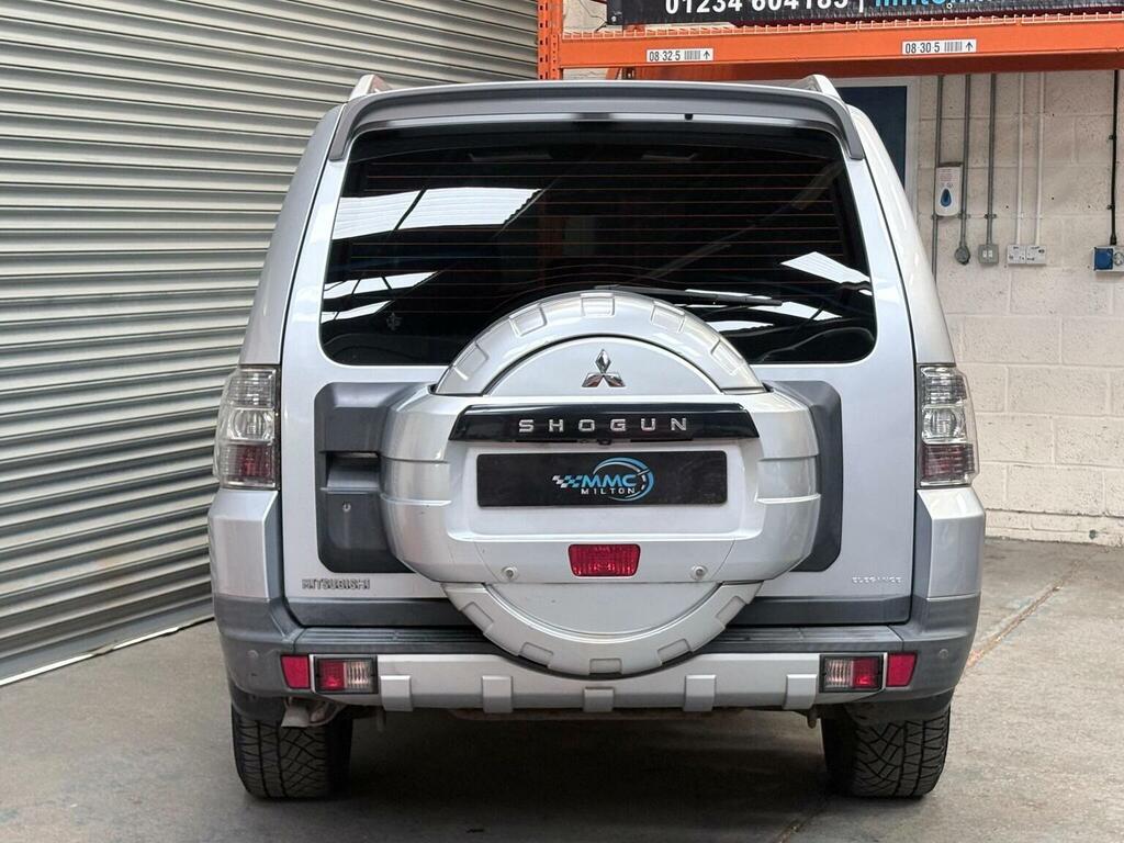 Mitsubishi Shogun 3.2 Di-dc Elegance 4Wd Euro 4 Lwb Grey #21