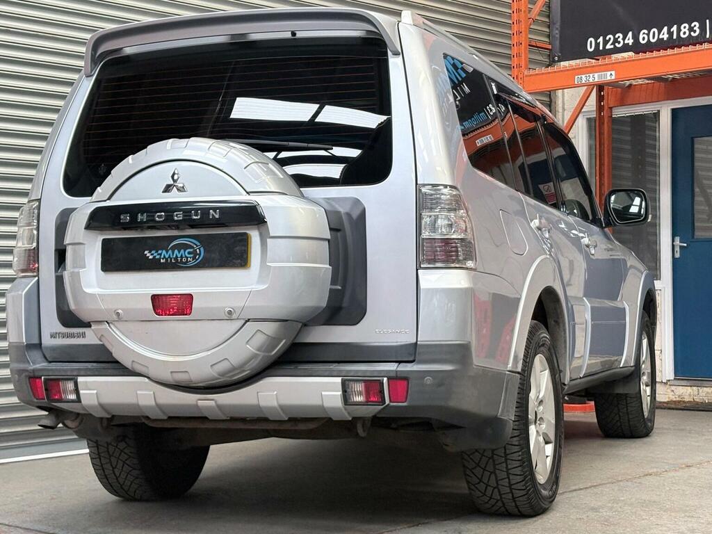Mitsubishi Shogun 3.2 Di-dc Elegance 4Wd Euro 4 Lwb Grey #20