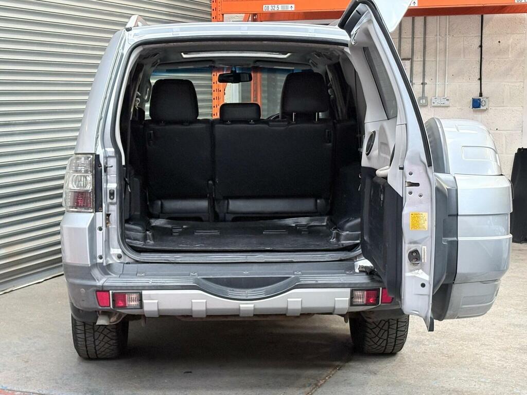 Mitsubishi Shogun 3.2 Di-dc Elegance 4Wd Euro 4 Lwb Grey #22
