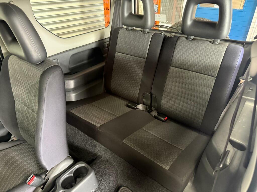 Suzuki Jimny 1.3L Jlx Silver #34