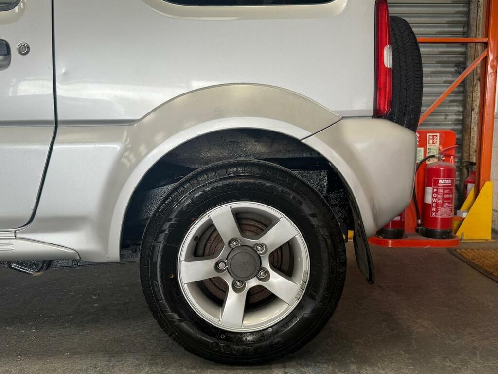 Suzuki Jimny 1.3L Jlx Silver #14