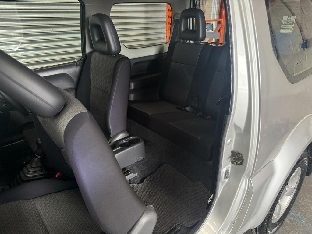 Suzuki Jimny 1.3L Jlx Silver #33