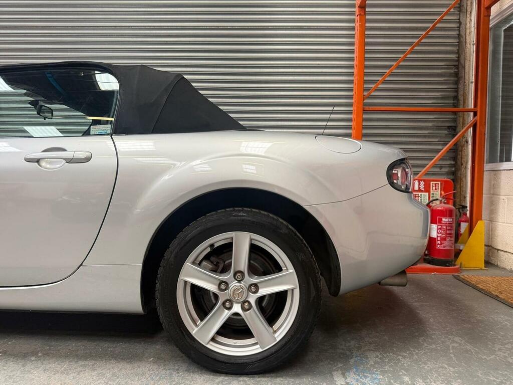 Mazda MX-5 1.8I Convertible Euro 4 126 Ps Black #19