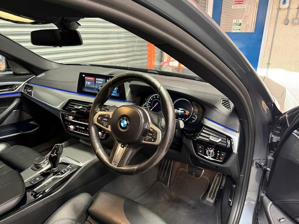 BMW 5 Series 530D Xdrive M Sport Blue #27