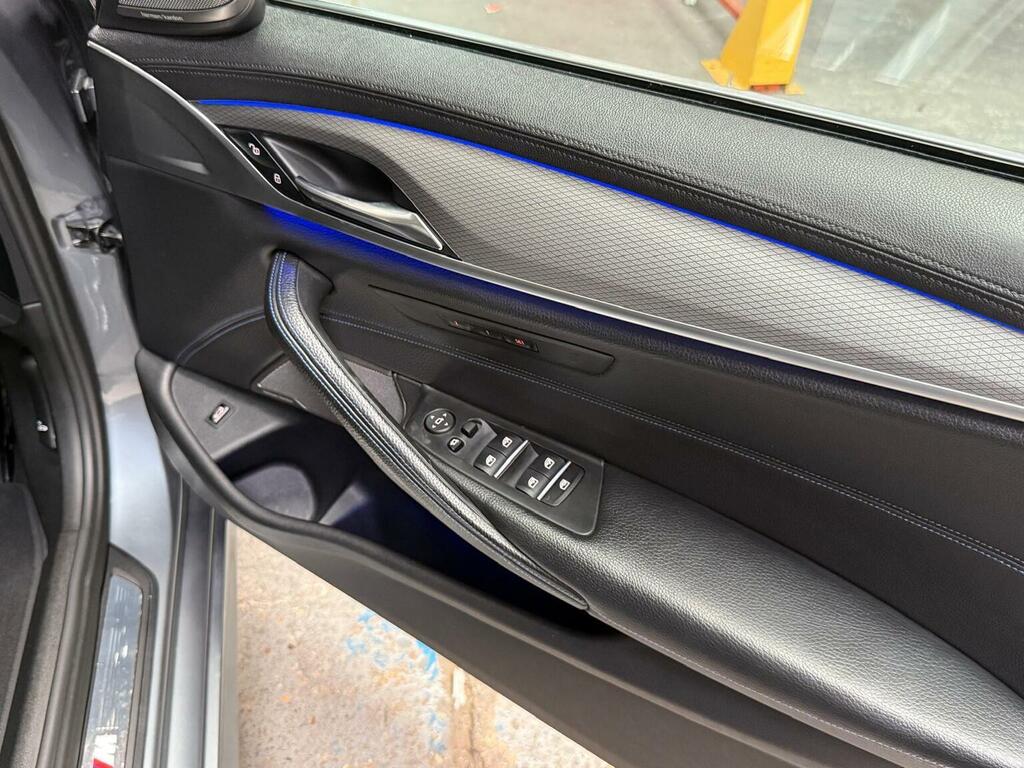 BMW 5 Series 530D Xdrive M Sport Blue #26