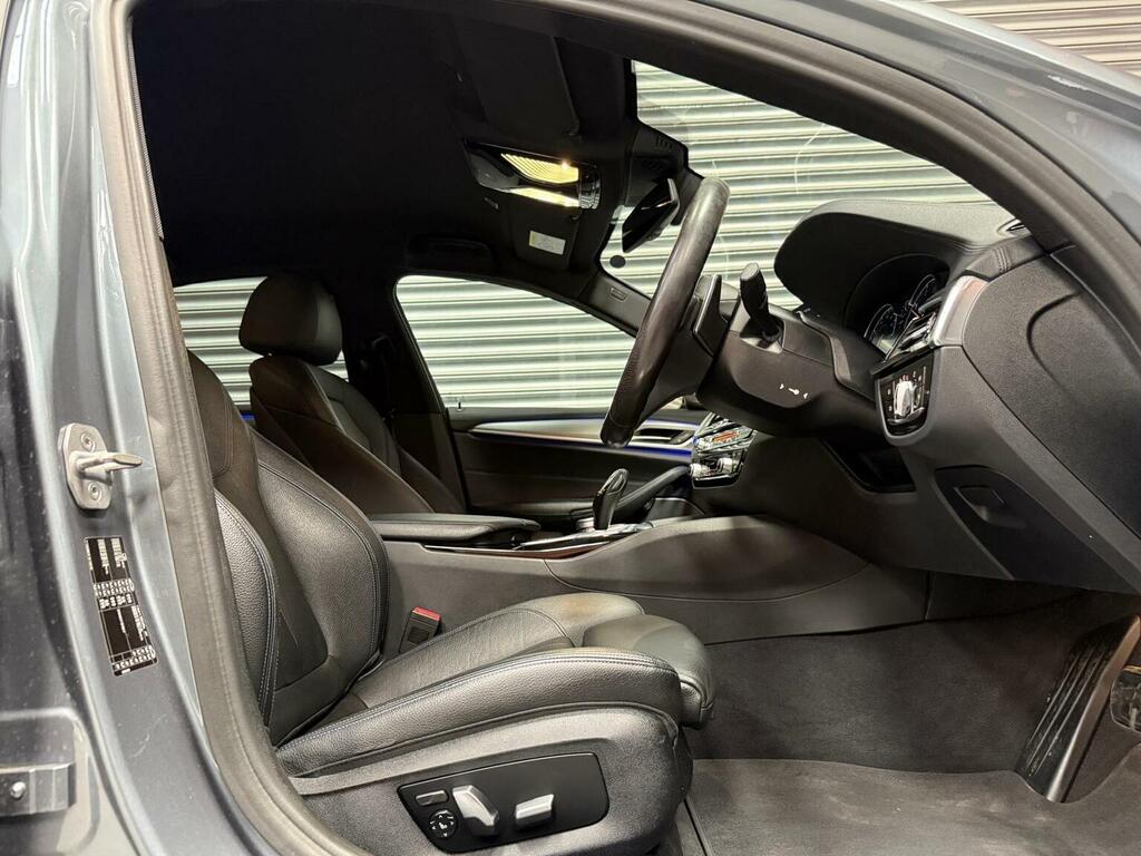 BMW 5 Series 530D Xdrive M Sport Blue #28