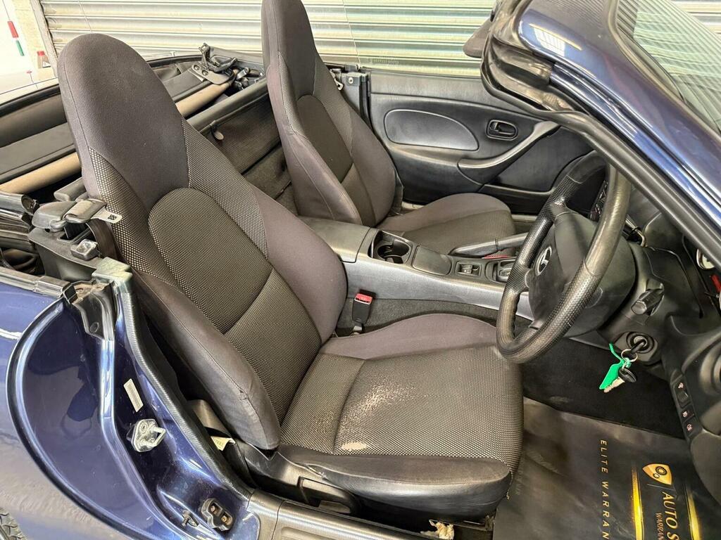 Mazda MX-5 1.6 Silver #25