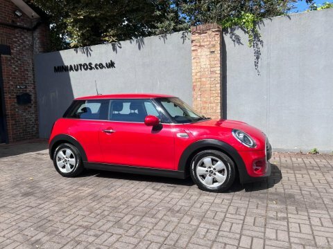 Mini Hatch 1.5 One Steptronic Red #5